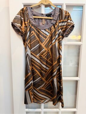 Vintage BCBGMAXAZRIA Y2K Brown & Gold Geometric Short Sleeve Dress Size Small S